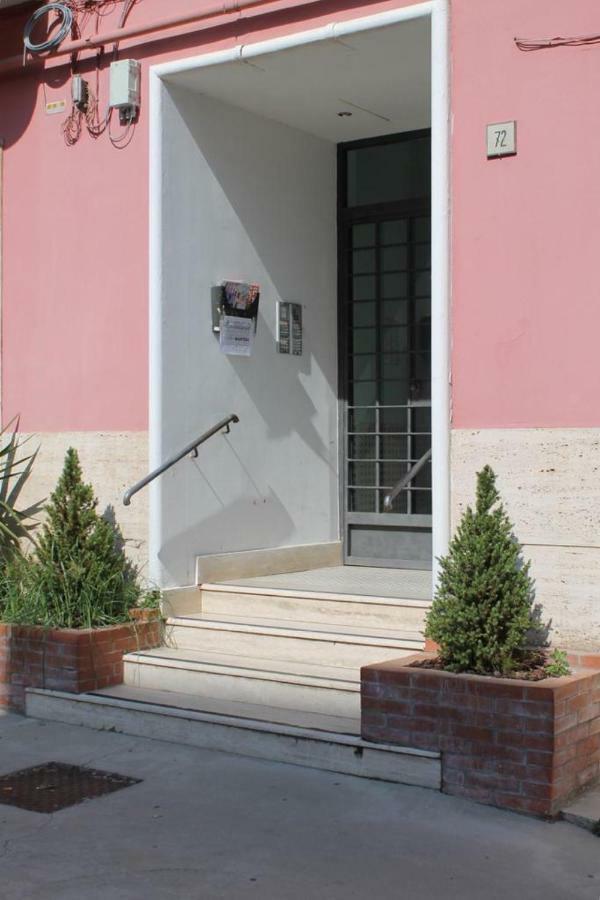 Salerno Central Station Exterior photo